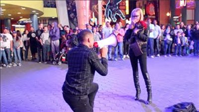 بالفيديو.. مقلب طلب الزواج في عيد الحب ينقلب لمأساة