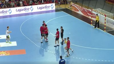 بعد 25 دقيقة.. ناشئو اليد يتقدمون على ألمانيا 29 / 25