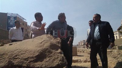 وزير الآثار يتفقد أعمال ترميم طريق الكباش بالأقصر (صور)