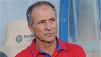 محمود درويش: إبقاء الخطيب على فتحي مبروك بقطاع الناشئين قرار صائب