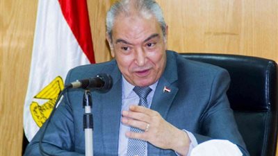 محافظ المنيا: «المالية تفحص عقود المؤقتين بالتعليم قبل تثبيتهم»