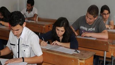 أمهات مصر: تلقينا اعتراضات على مواد العلمي رياضة بجدول الثانوية العامة