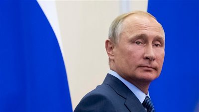 بوتين يصل مرسيليا لمقابلة ماكرون بمقر إقامته الصيفي (فيديو)