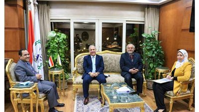 التنظيم والإدارة والوطنية للصحافة يبحثان توثيق التعاون المشترك في التدريب