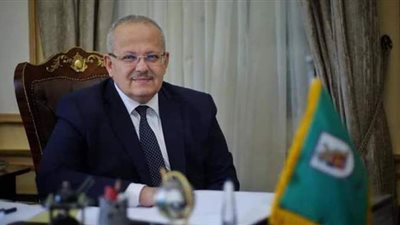 رئيس جامعة القاهرة: تخصيص 210 ملايين جنيه لتمويل 106 مشروعات بحثية