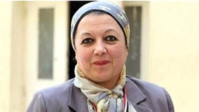 برلمانية تطالب بتقسيم مواعيد الامتحانات ووجود طبيب بكل لجنة للحماية من كورونا