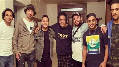 نشرة أخبار الفن وأبرزها: الكينج محمد منير يطمئن جمهوره على صحته .. ونانسي عجرم تحتفل باليوم العالمي للغة العربية