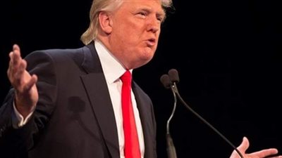 ترامب يتمنى الشفاء لماكرون خلال اتصال هاتفي