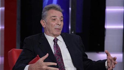 محمود حميدة: 