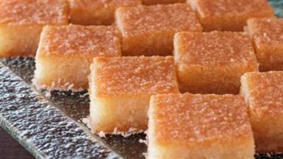 طريقة عمل البسبوسة السادة