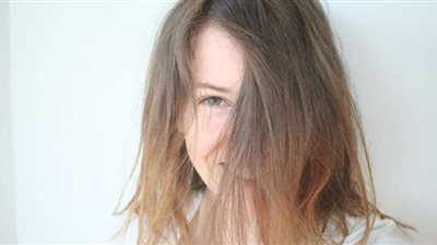 ٥ نصائح للتخلص من مشكلة الشعر الهائش نهائيًا