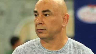 تعليق ناري من حسام حسن عن أزمة منتخب مصر للشباب في تونس | فيديو