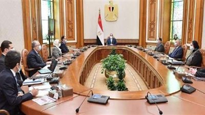 5 تكليفات رئاسية للحكومة.. أبرزها بناء ٣٣٠٠ وحدة سكنية جديدة ومواجهة تحديات الصناعة