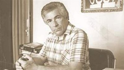 تعرف على أغرب عادات الأدباء عند الكتابة