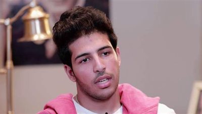 حفيد الفنان محمود ياسين يعلن إصابته بفيروس كورونا