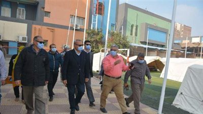 محافظ القليوبية يتفقد اصطفاف المعدات تمهيداً للتدريب العملى صقر 72