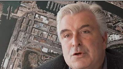 عمدة مدينة فرنسية يحذر بريطانيا من 