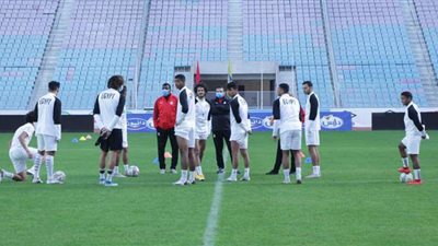 طبيب المنتخب يكشف آخر تطورات إصابات الشباب: لم يكن معهم مرافق طبي