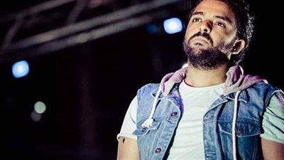 الشاعر عمرو حسن يعلن اعتزاله تقديم حفلات جديدة بسبب مشاكل صحية