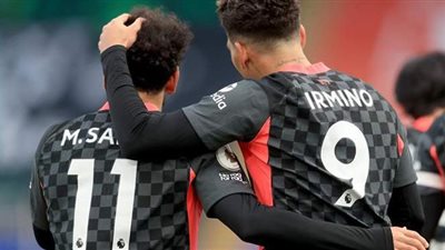 محمد صلاح وفيرمينو يهددان رقم فاولر وماكمانامان