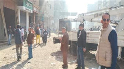 محافظ القليوبية يتابع رصف طريق 