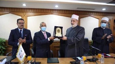 الأزهر يوقع اتفاق تعاون مع وكالة الفضاء المصرية تحقيقًا لرؤية مصر ٢٠٣٠ | صور