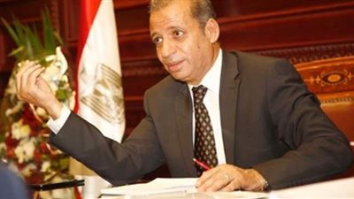 الأمين العام لمجلس الشيوخ: إتاحة كل الإمكانيات لتطوير أداء العاملين