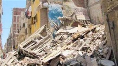 مصرع سيدة أسفل أنقاض منزل بالطوب اللبن انهار في أسيوط