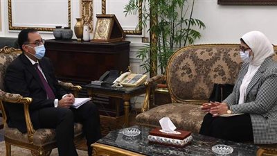 تكليف عاجل من رئيس الحكومة لوزيرة الصحة بشأن لقاح كورونا