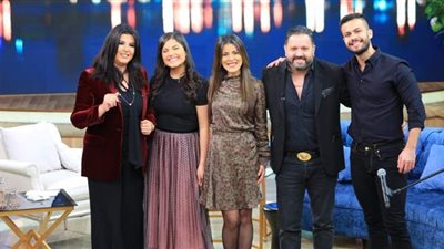 الخميس.. إدوارد وأسرته ضيوف 