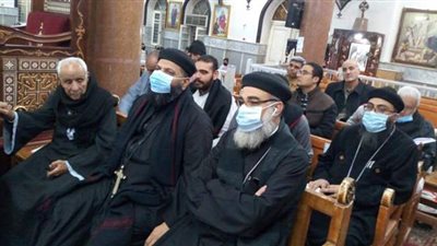 الأنبا تكلا يترأس تسبحة كيهك بكنيسة رئيس الملائكة الجليل ميخائيل بالرحمانية | صور