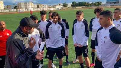 عزل لاعبي منتخب الشباب المصابين بكورونا.. وتقسيمهم لـ3 مستويات