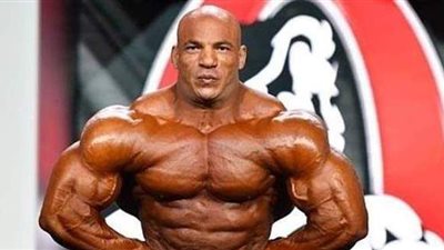 والدة بيج رامي تحبس دموعها على الهواء: اللي في إيده مش ليه | فيديو