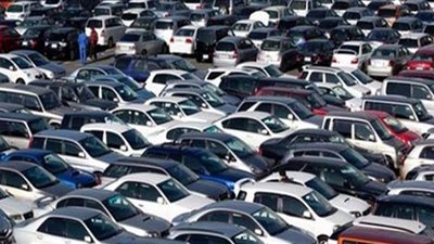 بالأسماء.. ماركات السيارات المعروضة للبيع اليوم في مزاد علني بجمارك مطار القاهرة