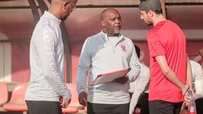 كيف يتعامل الأهلي مع نقص الصفوف قبل مواجهة بطل النيجر؟