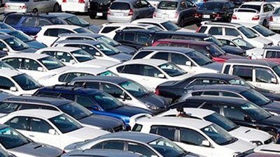ارتفاع الإقبال على السيارات المستعملة بسبب 