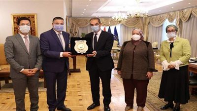 إنشاء مركز للتدريب والإبداع الرقمي بجامعة بنها