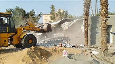 إزالة 4 حالات بناء مخالف في حي أبو النمرس | صور