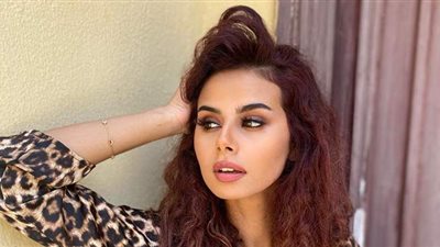 7 معلومات عن منة عرفة.. دخلت التمثيل في سن السادسة و