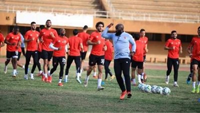 مران خفيف للأهلي في النيجر