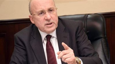 وزير الصحة الأسبق: السلالة الجديدة لكورونا لم تصل مصر