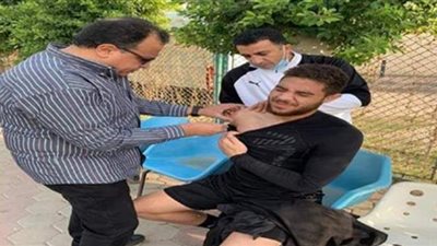 طبيب منتخب الشباب يوضح سبب تركه فندق اللاعبين المصابين بكورونا