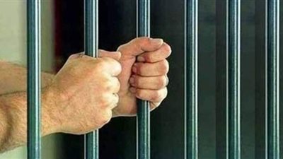 حبس كاتب صحة 15 سنة بتهمة هتك عرض ابنته في المنيا