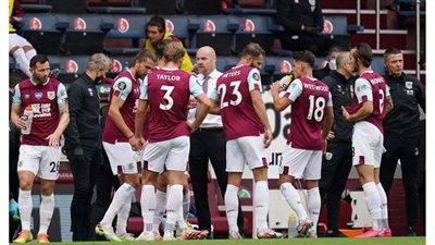 بيرنلي يفوز على وولفرهامبتون 1/2 في الدوري الإنجليزي