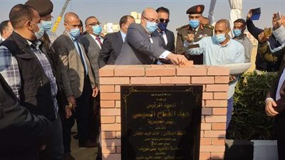 وزير التعليم العالي ومحافظ بني سويف يضعان حجر أساس الجامعة الأهلية