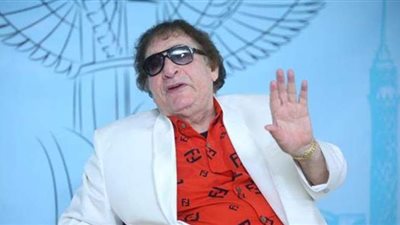 مكنش معايا فلوس.. محيي إسماعيل يكشف عن موقف إنساني لـ