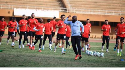 اليوم.. الأهلي يختتم تدريباته استعداداً لمواجهة بطل النيجر
