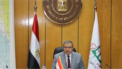 إقامة عامل مصري على نفقة السفارة بالرياض لحين ترحيله