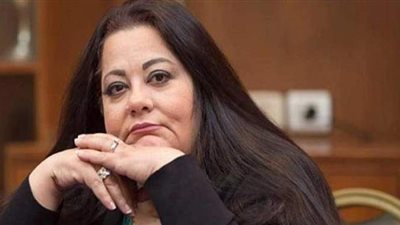 «صولو» أحدث إصدارات «نور عبد المجيد» عن الدار المصرية اللبنانية