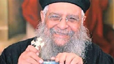 البابا تواضروس يعزي الأنبا ميخائيل في رحيل القمص سوريال فهمي